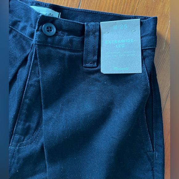 NWT Madewell Extrawide-Leg Trouser Jeans in Wilkes Wash: Pleat Edition 25 Black - Picture 11 of 11